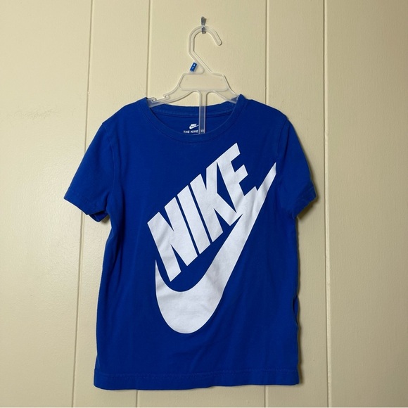 Nike Kids Royal Blue Tee with White Logo size 7 - Picture 1 of 3